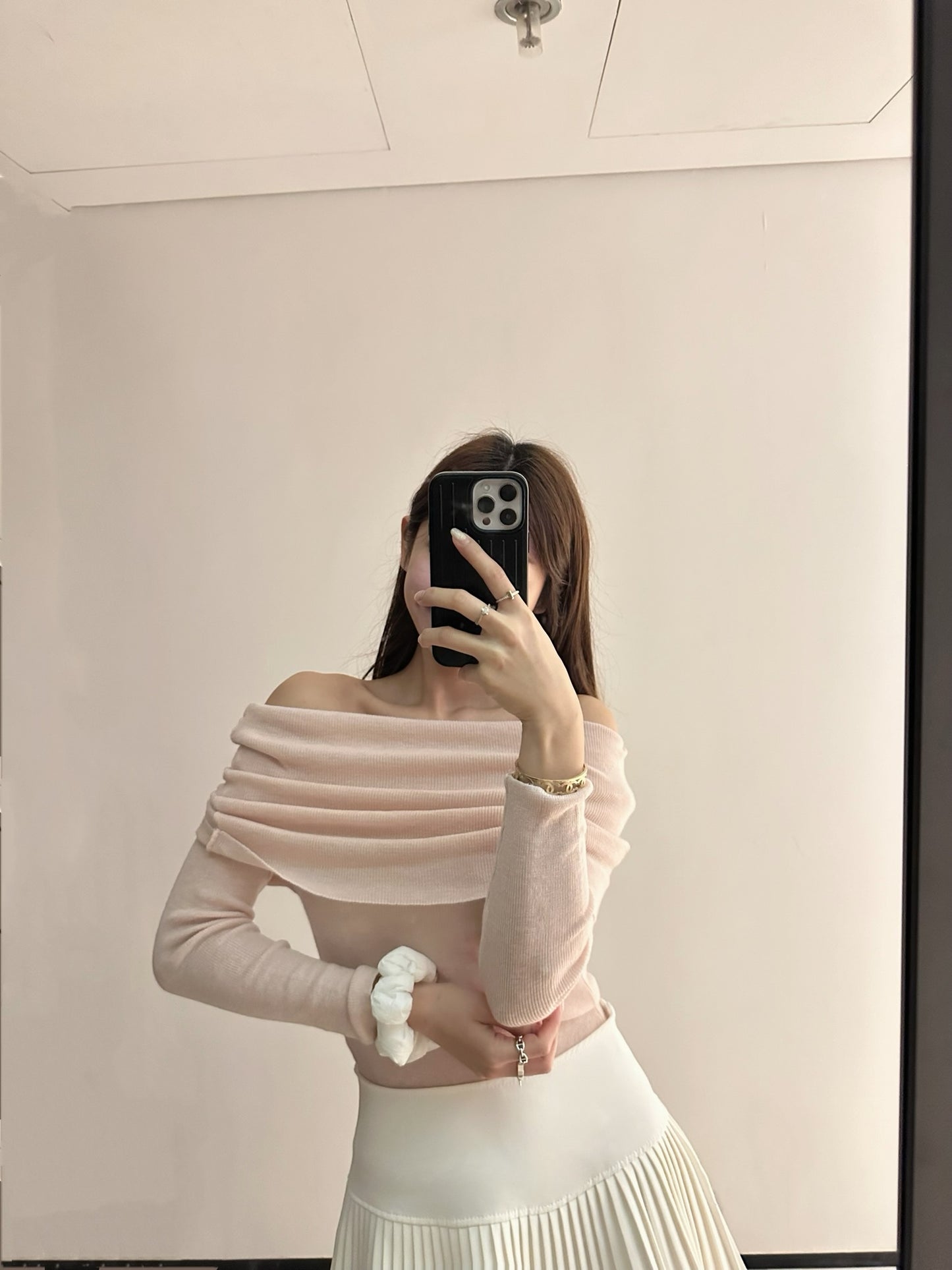 Knitted off shoulder top in light pink