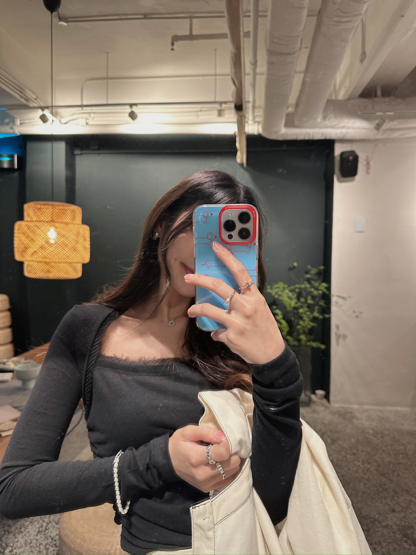 Cotton top with chiffon edge in black