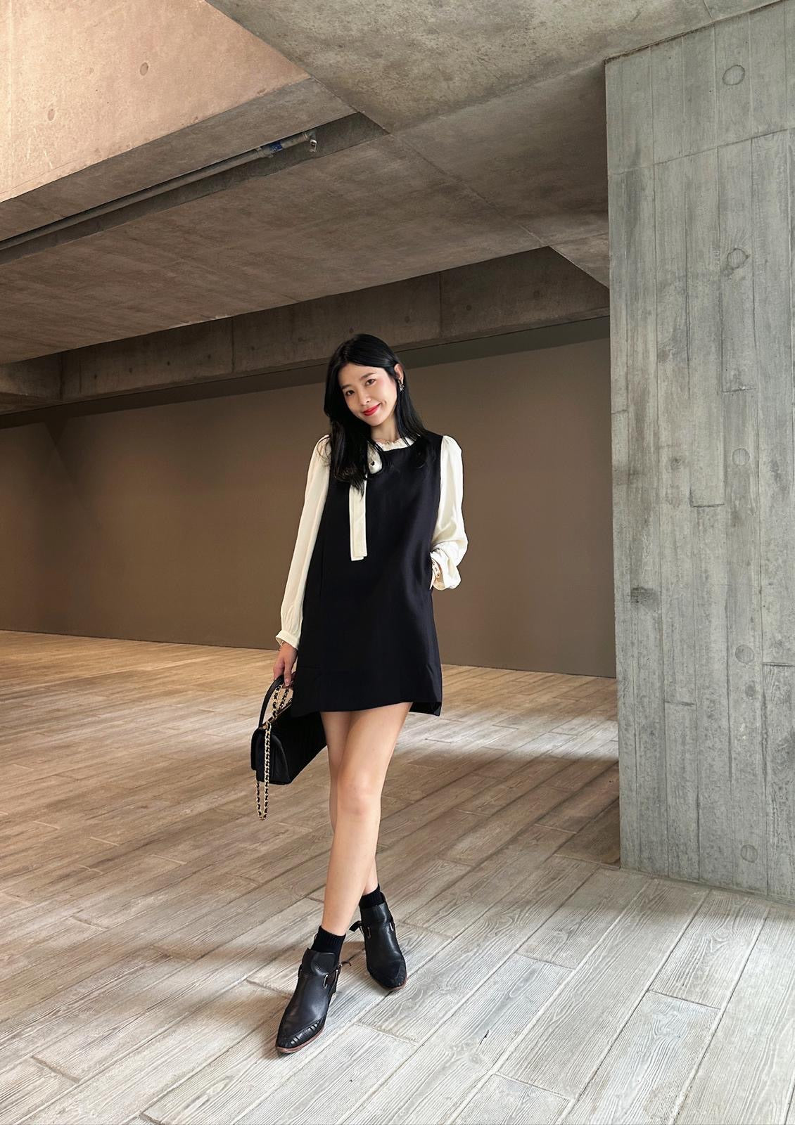 Ribbon tweed dress with chiffon sleeves