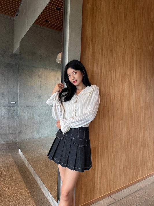 Ribbed blouse with lace