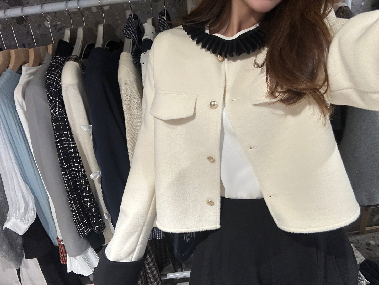 Patchy - Long-sleeve Tee with Black Velvet Ruffle Collar