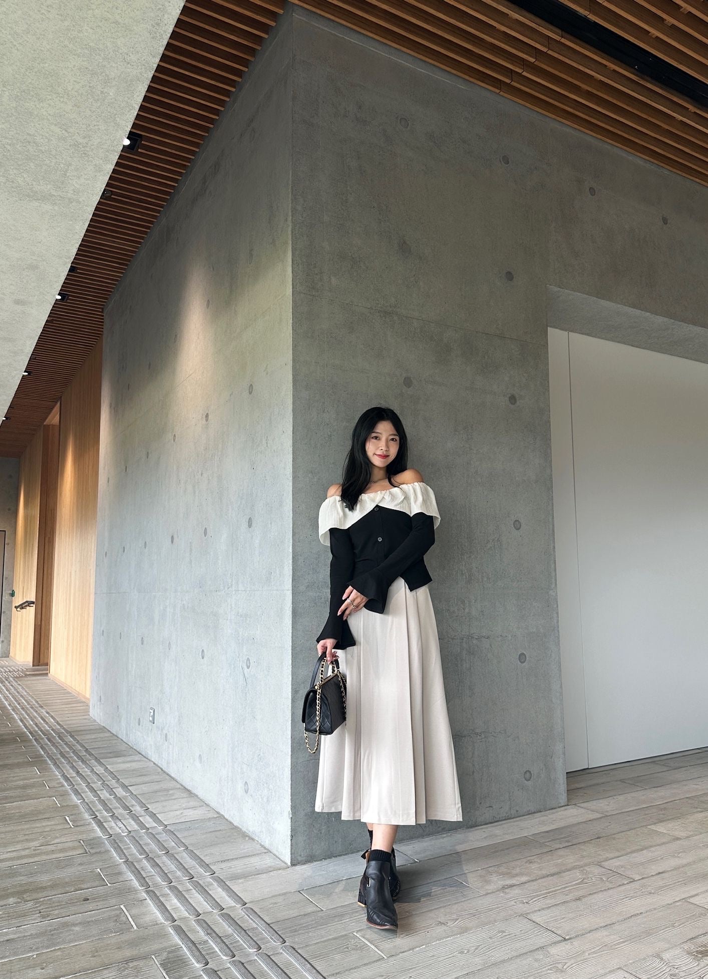 Cotton with puffy chiffon off shoulder top